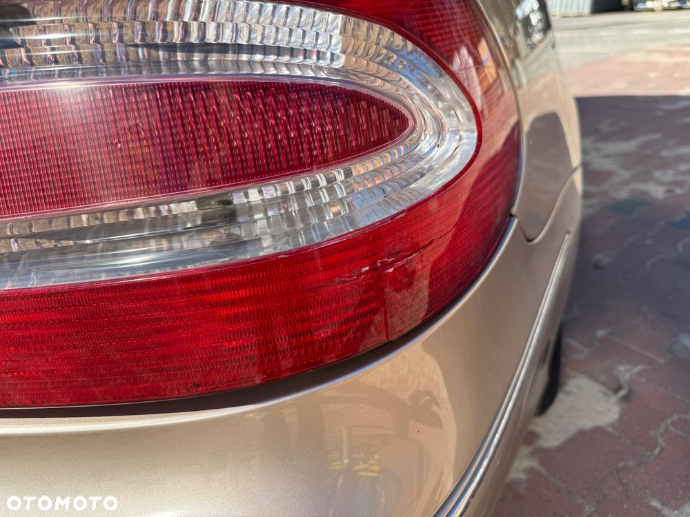 Mercedes-Benz CLK - 19