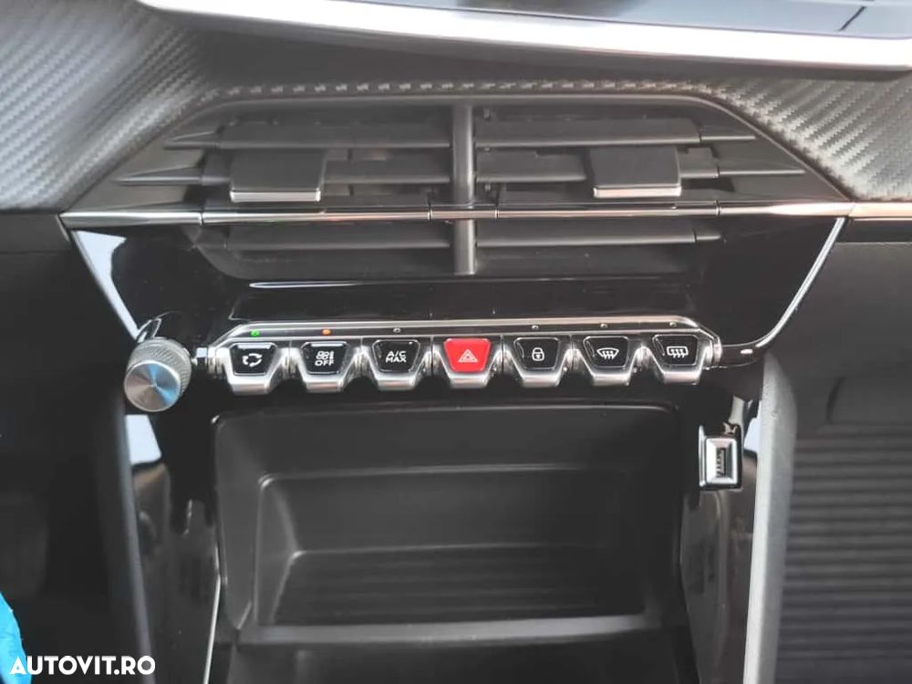 Peugeot 2008 1.5 BlueHDI FAP Allure - 27