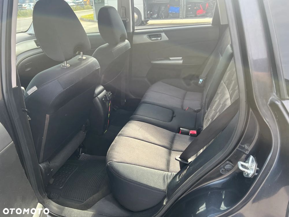 Subaru Forester 2.0 XE 000 - 12