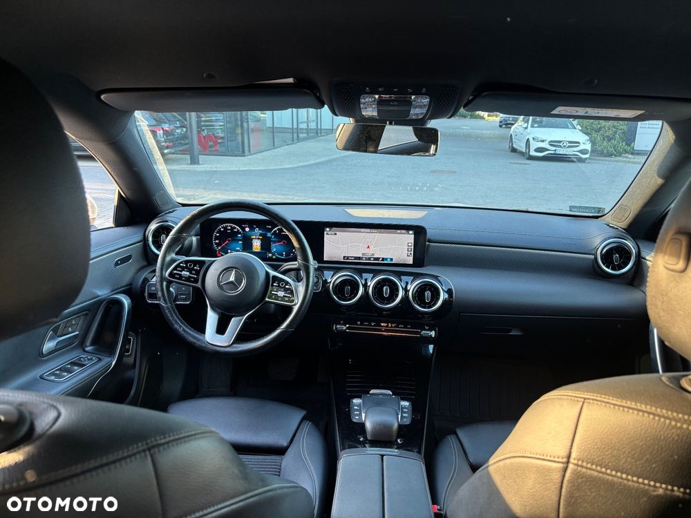 Mercedes-Benz CLA 180 AMG Line 7G-DCT - 3