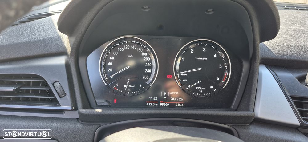 BMW 216 Active Tourer d Line Luxury Auto - 13