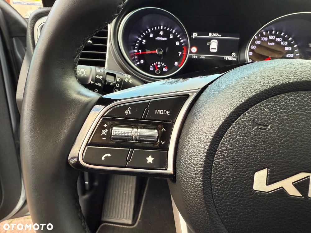 Kia Ceed 1.5 T-GDI DCT7 OPF Vision - 17