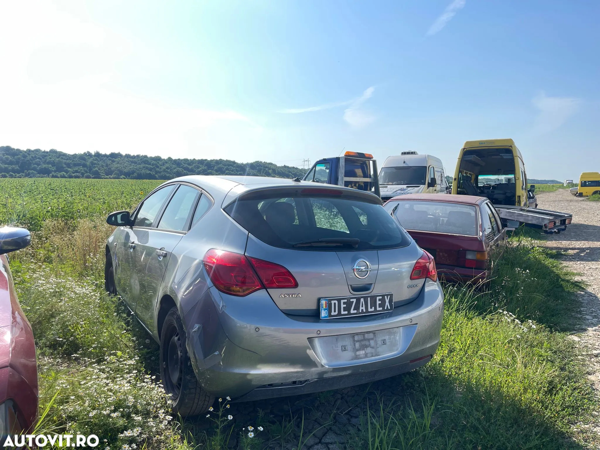 Dezmembrari Opel Astra J Benzina - 4