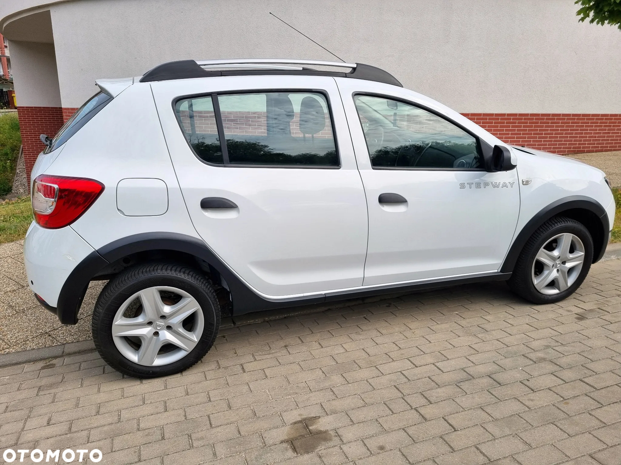 Dacia Sandero Stepway 0.9 TCe Laureate S&S - 3