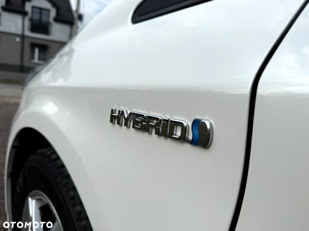 Toyota Prius - 32