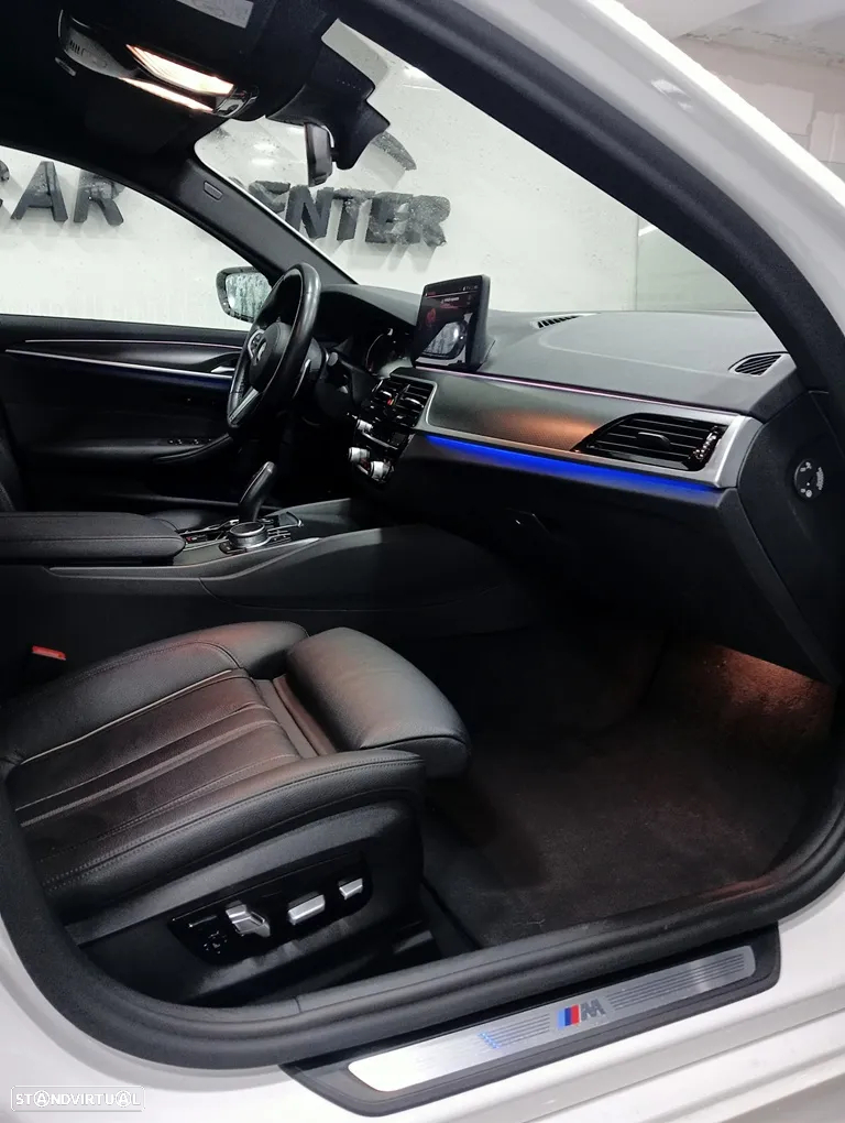 BMW 520 d Touring Aut. M Sport Edition - 14