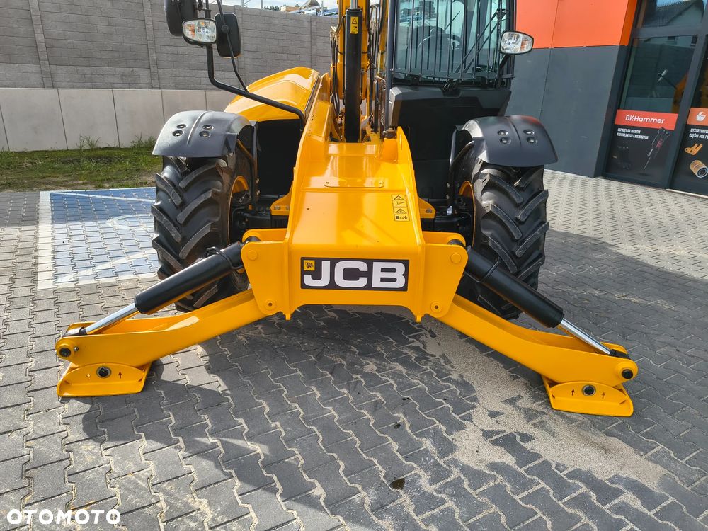 JCB 540-140 - 12