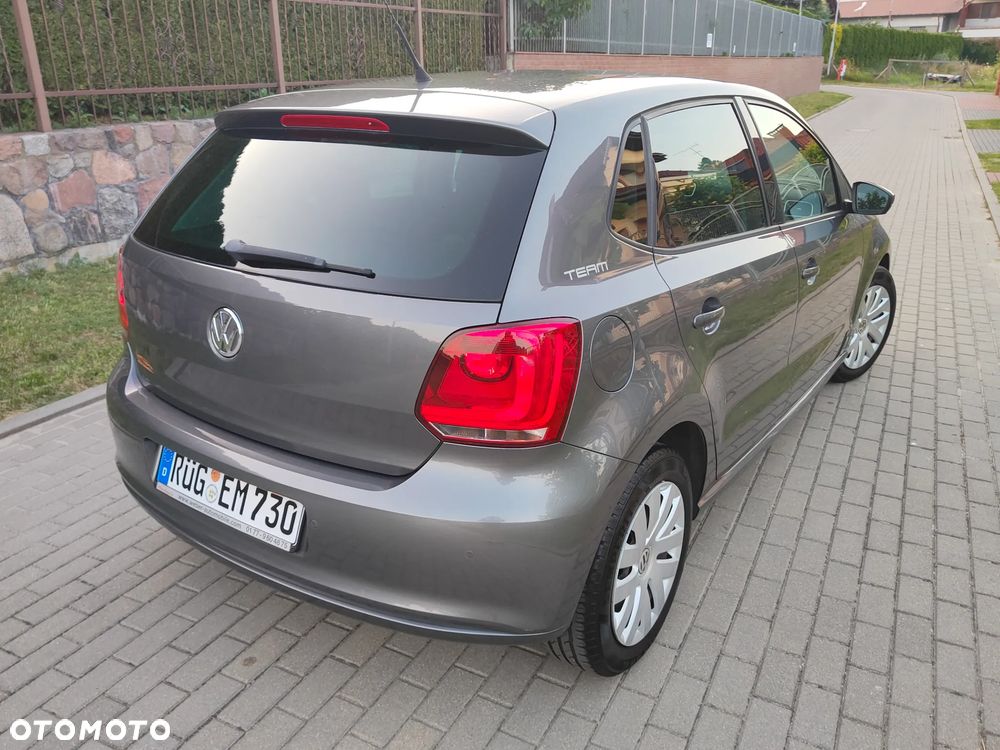 Volkswagen Polo - 10