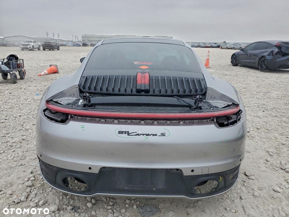 Porsche 911 Carrera S PDK - 7