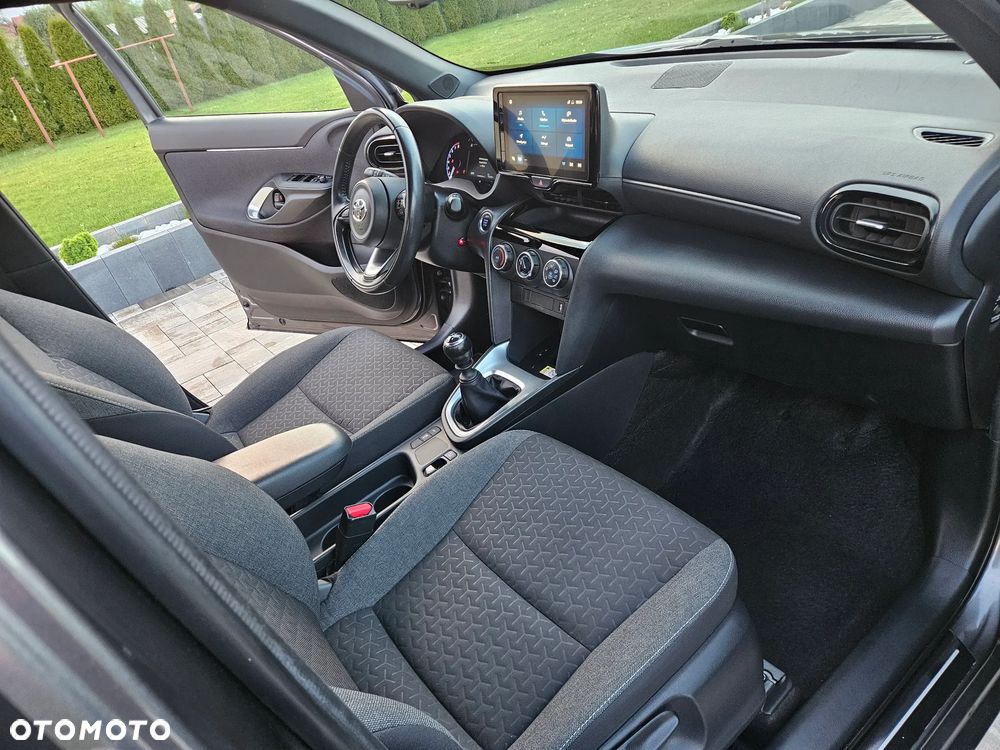 Toyota Yaris Cross 1.5 Active - 24
