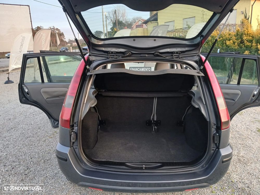 Ford Fusion 1.4 TDCI + - 9