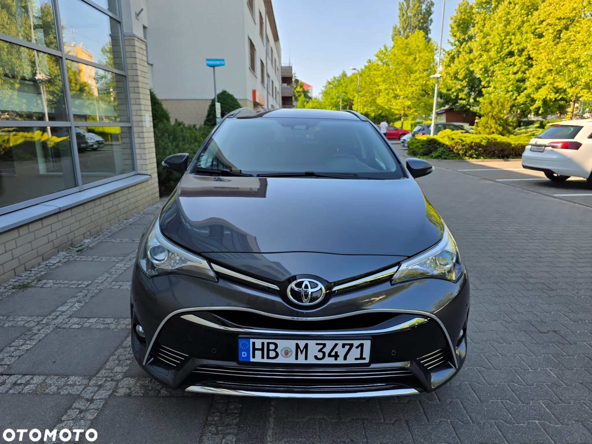 Toyota Avensis - 2