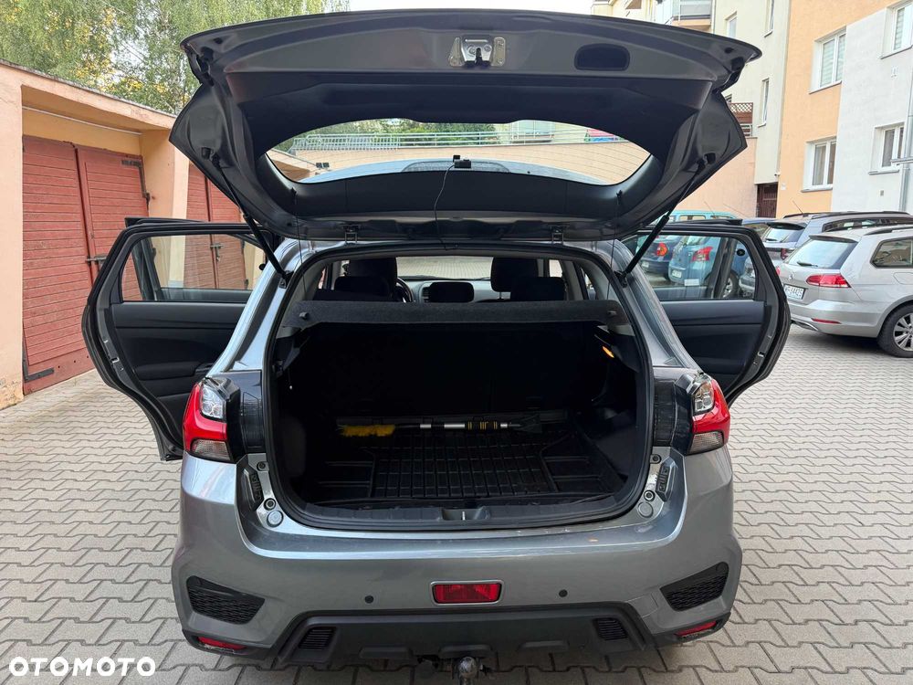 Mitsubishi ASX - 8