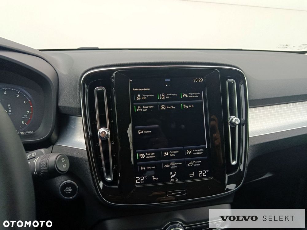 Volvo XC 40 - 20