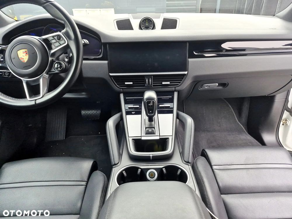 Porsche Cayenne E-Hybrid - 7