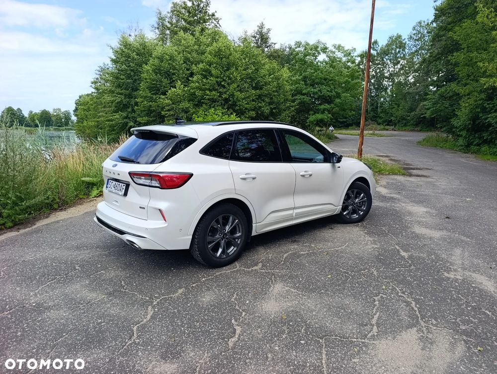 Ford Kuga 2.5 FHEV AWD ST-Line X - 3