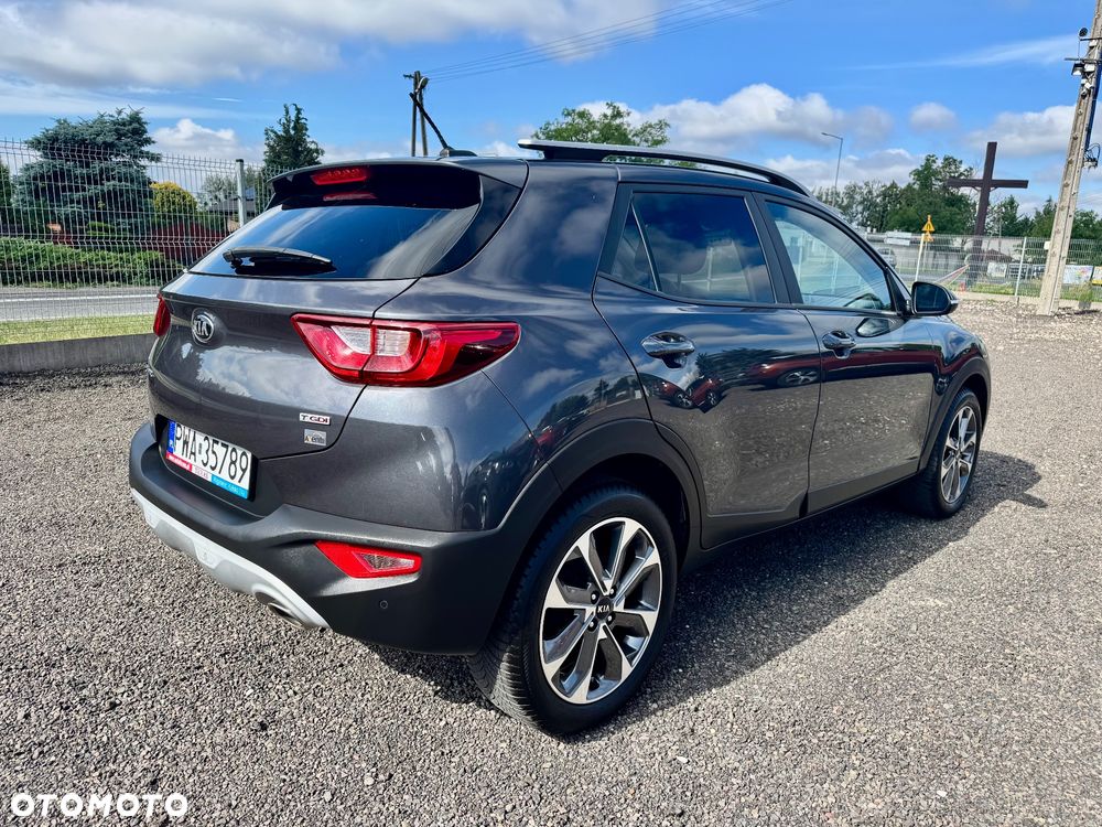 Kia Stonic - 10
