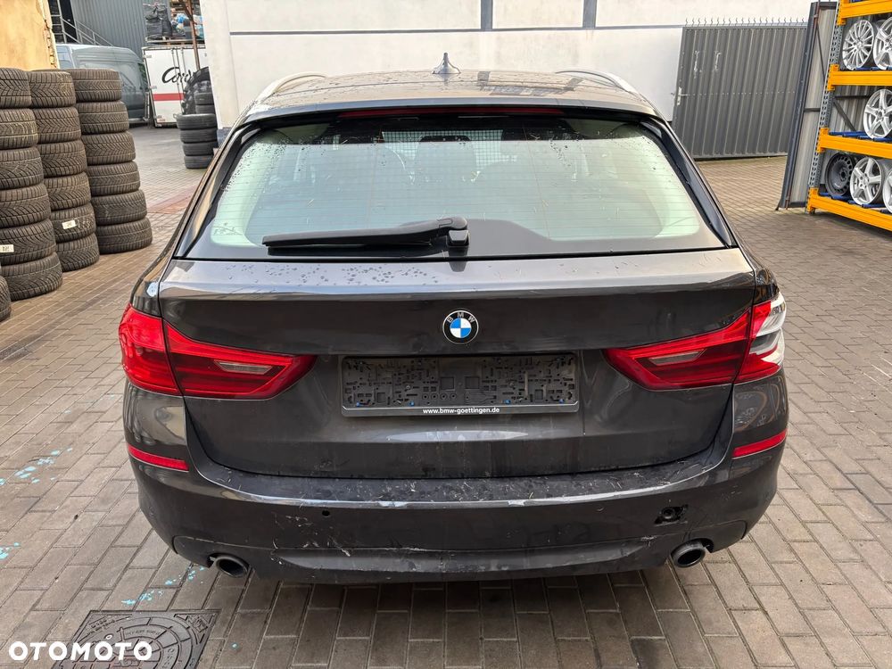 BMW Seria 5 520d - 7