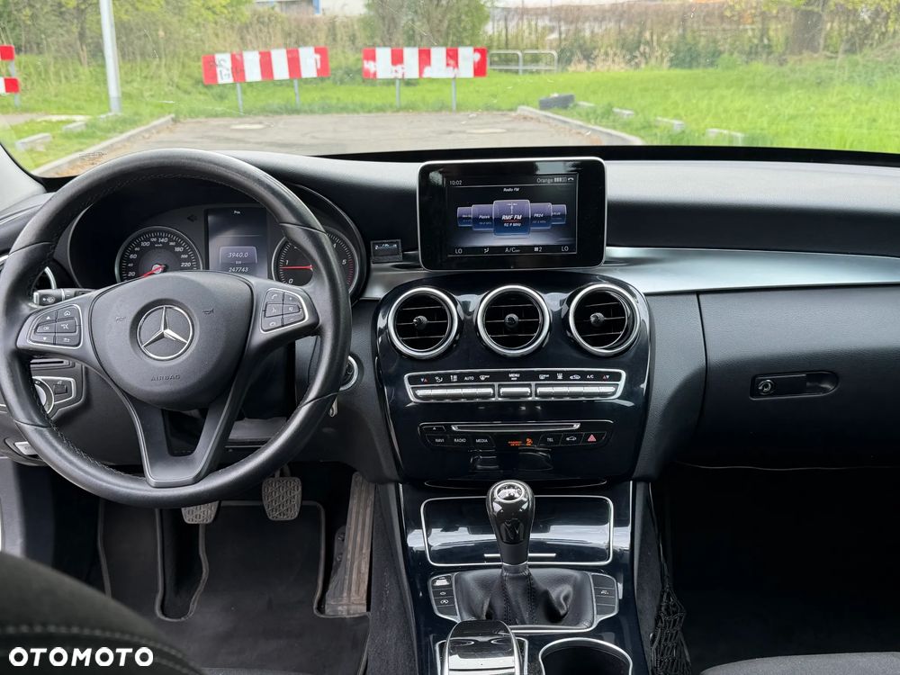 Mercedes-Benz Klasa C 220 CDI BlueEff Edition Classic - 10