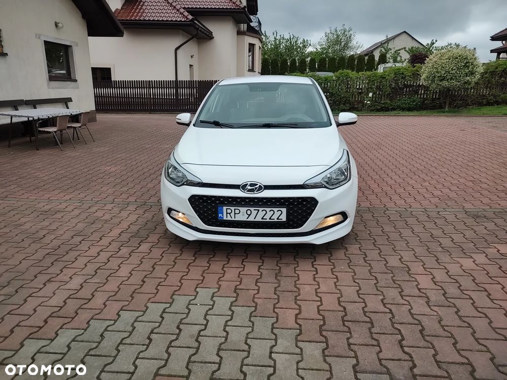Hyundai i20 1.2 Classic Plus - 2