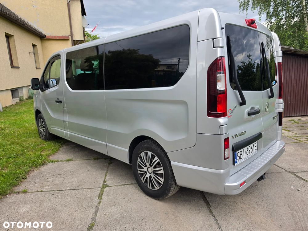 Opel Vivaro 2017 photo 2