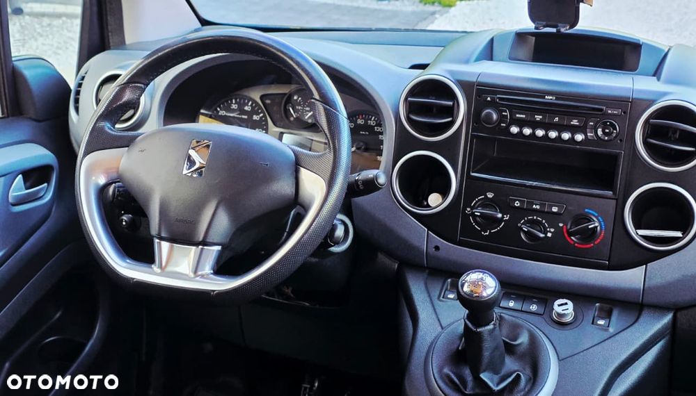 Citroën Berlingo 1.6i Pakiet Plus - 28