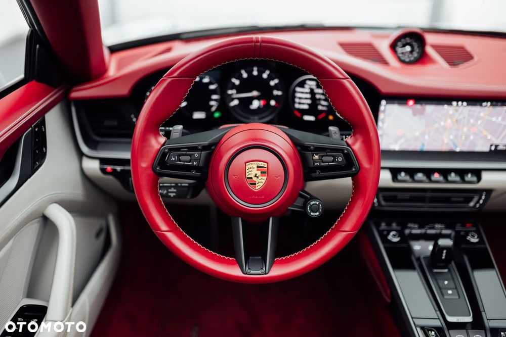 Porsche 911 2021