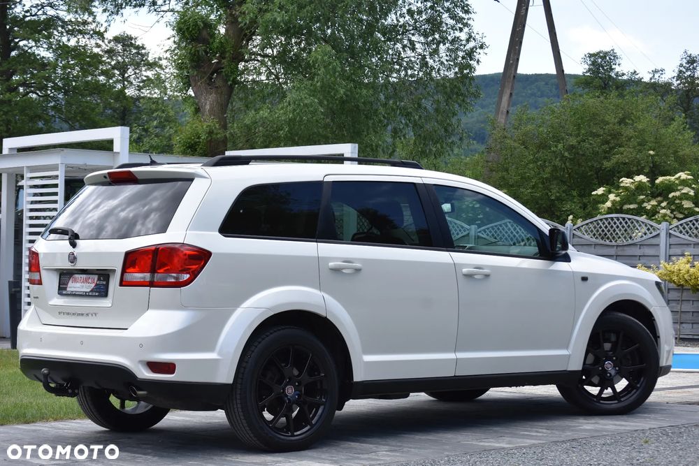 Fiat Freemont 2.0 Multijet 16V DPF Automatik Allrad Black Code - 19