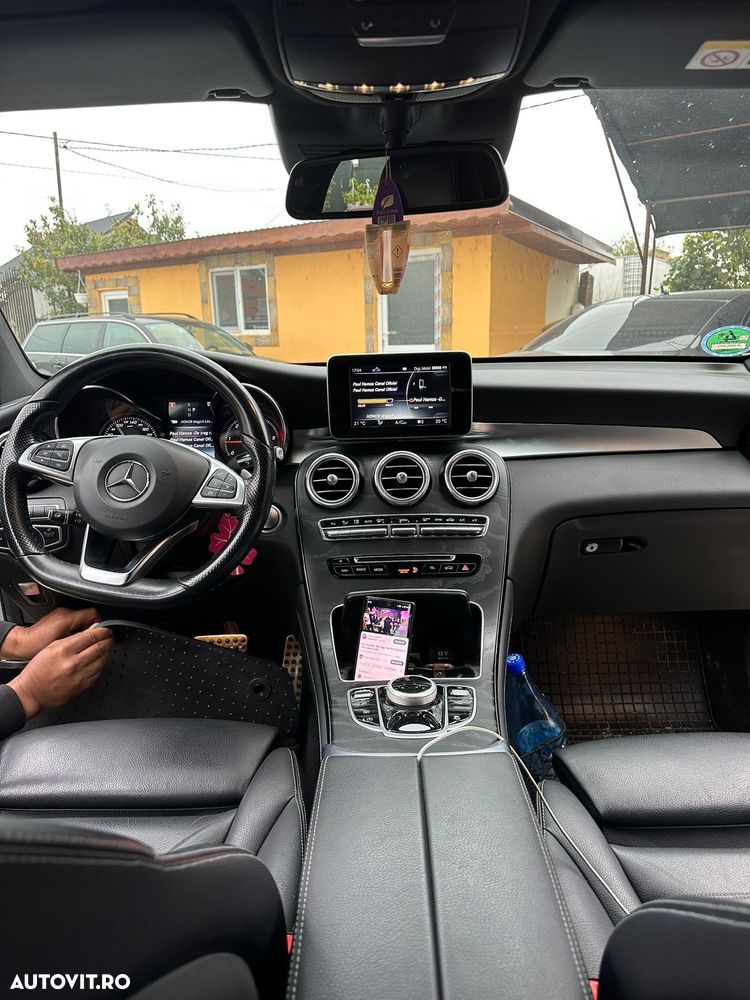 Mercedes-Benz GLC 220 d 4MATIC - 9