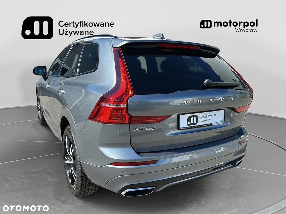 Volvo XC 60 D4 R-Design - 2