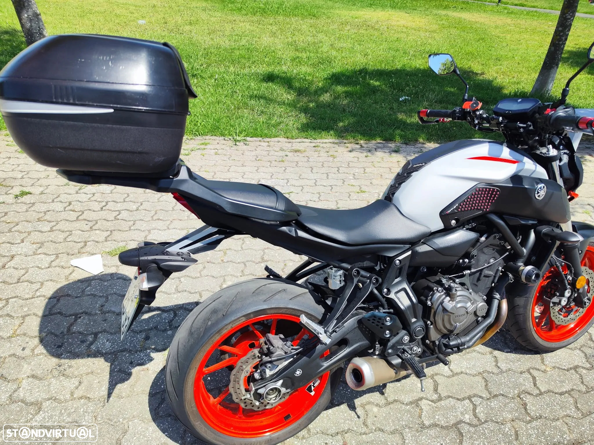 Yamaha MT-07 abs - 13