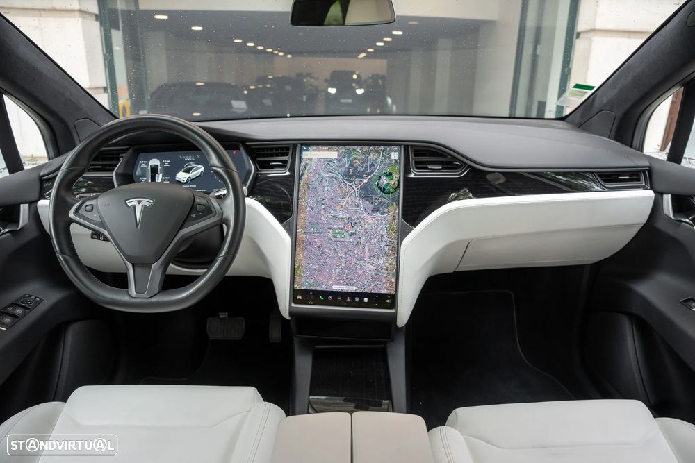 Tesla Model X 100D - 7