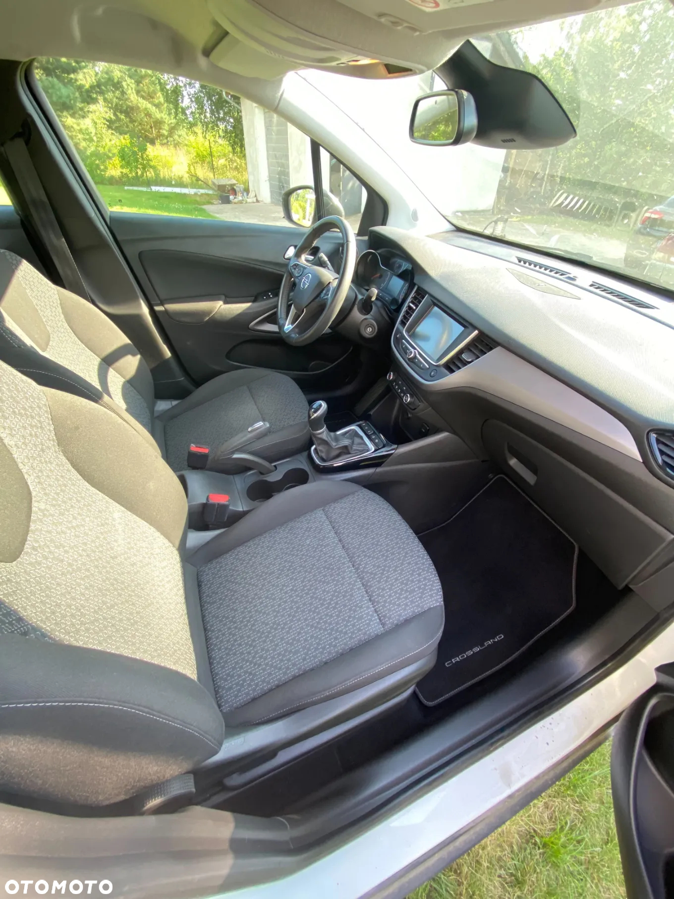 Opel Crossland X - 14