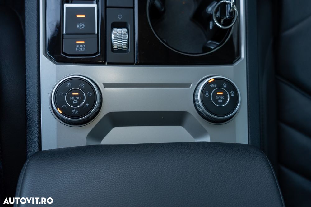 Volkswagen Touareg 3.0 V6 TDI SCR 4Motion Automatik Elegance - 30