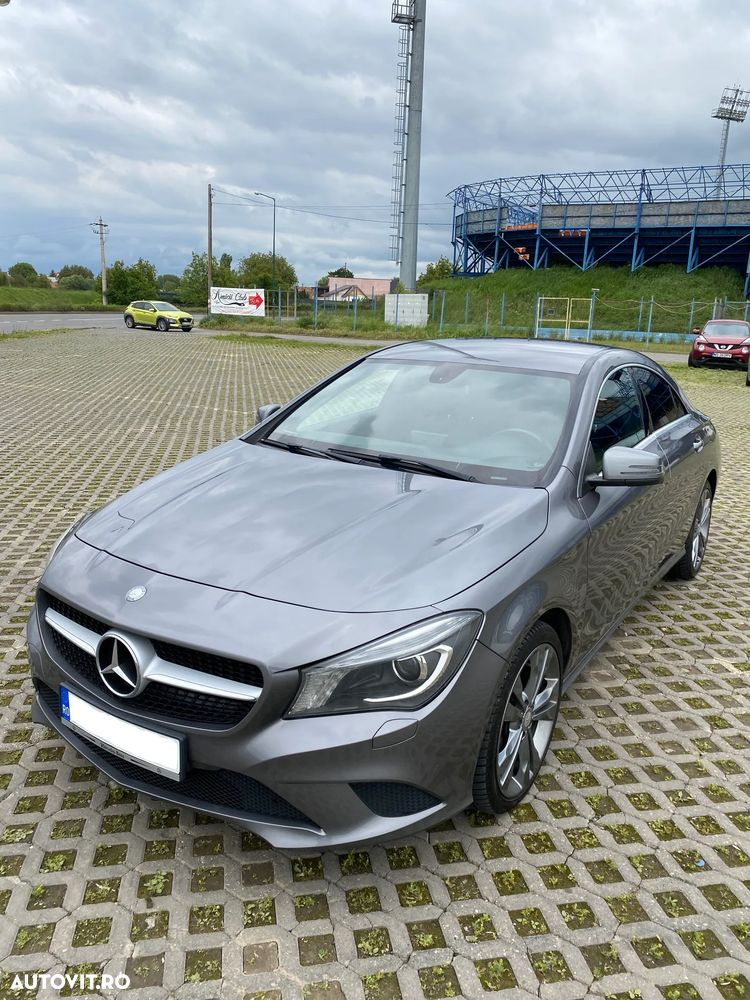 Mercedes-Benz CLA 180 Urban - 4