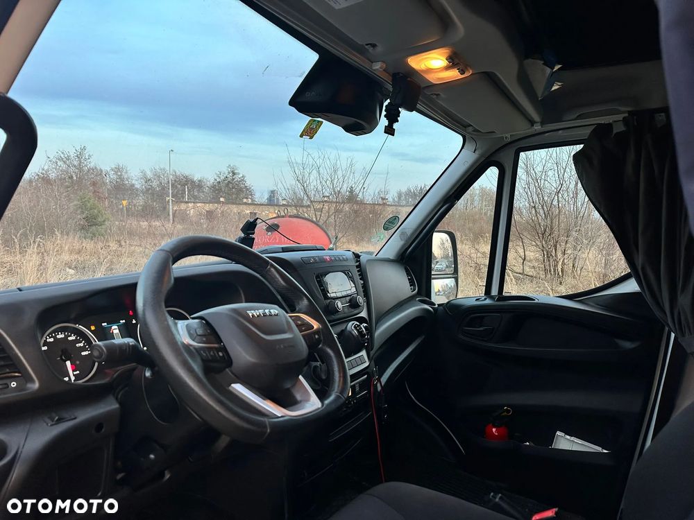 Iveco DAILY 35C18 - 9
