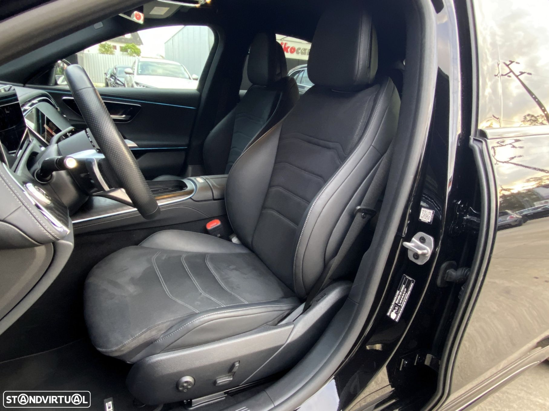 Mercedes-Benz E 300 de - 44