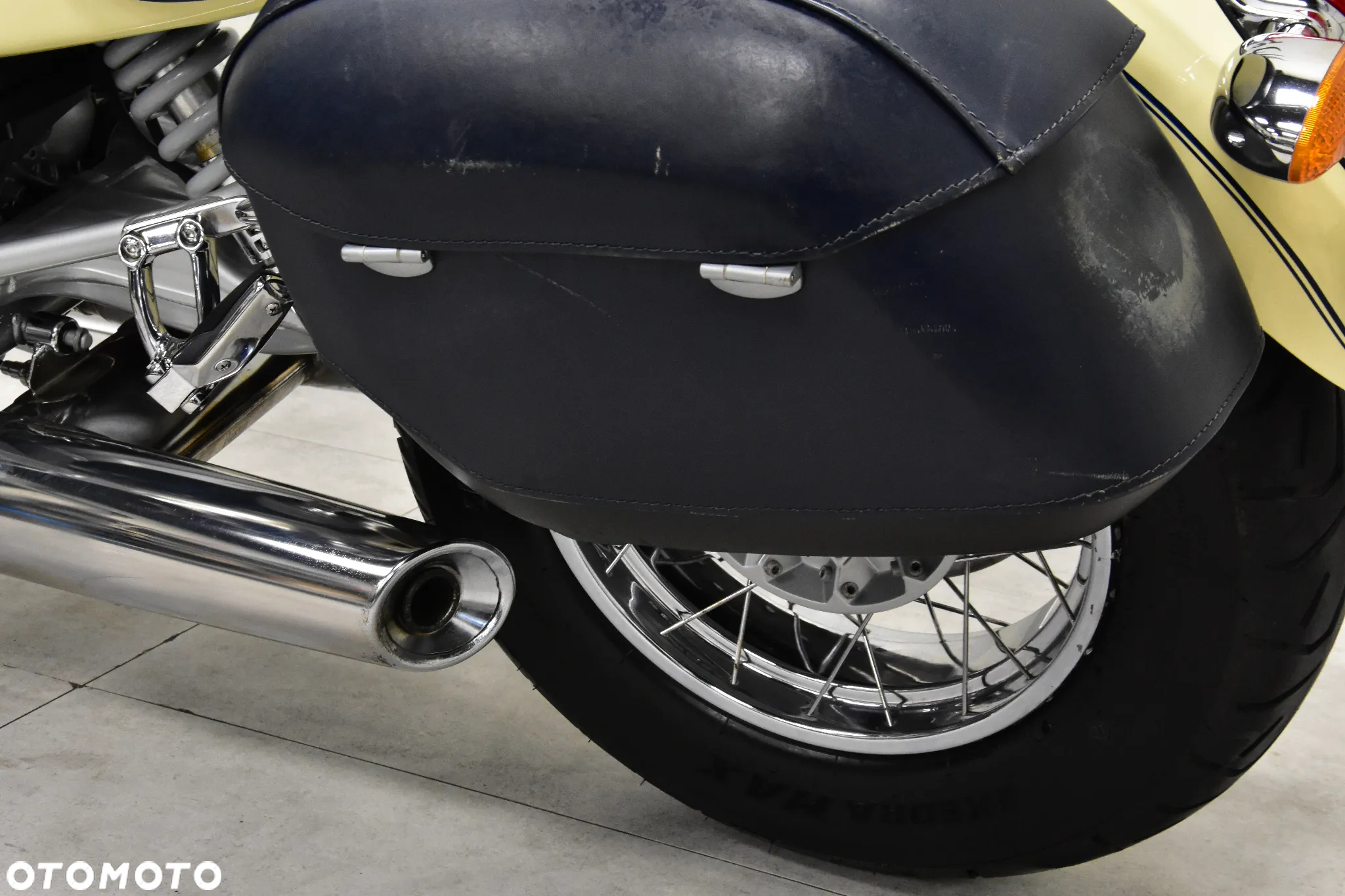 BMW R - 40