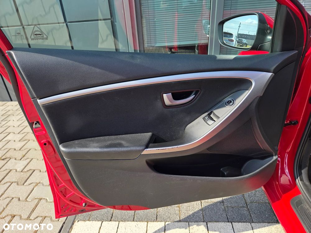 Hyundai i30 1.4 Comfort - 18