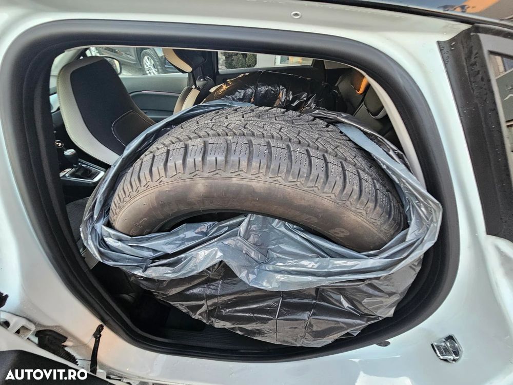 Renault Captur MHEV 140 Techno - 18