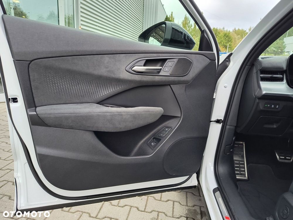 Audi Q3 Sportback - 11