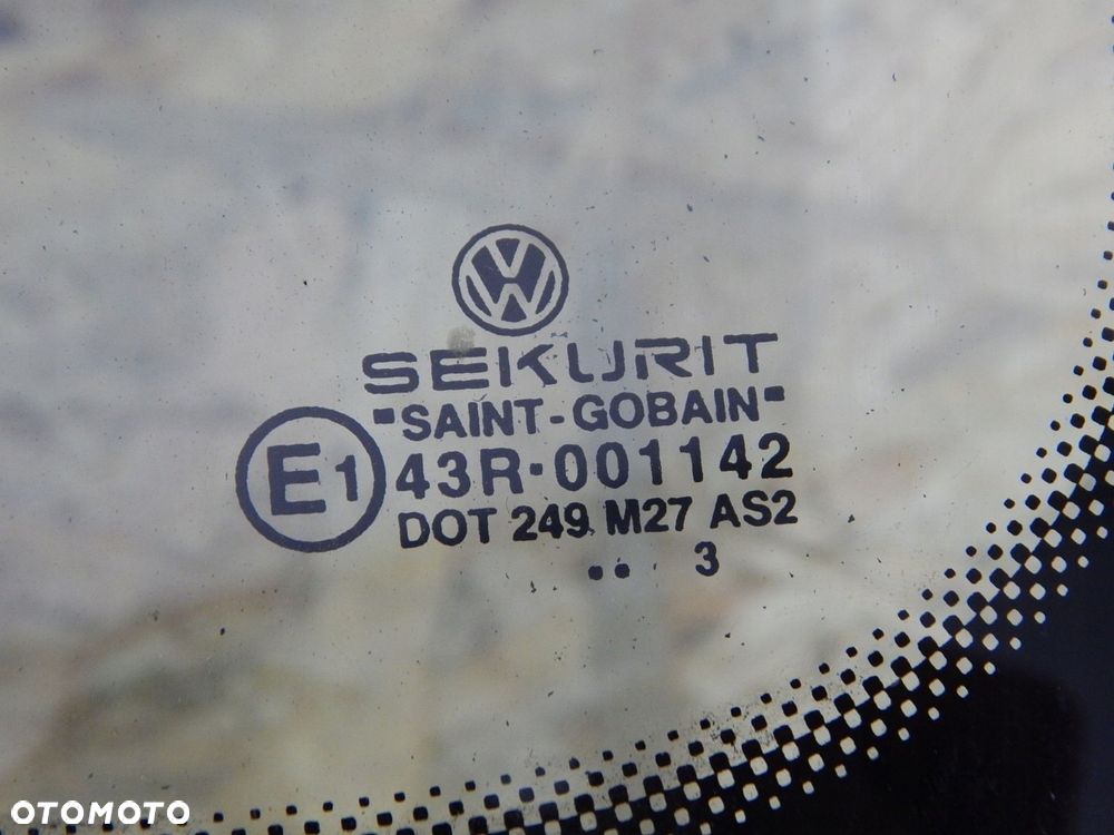 vw t5 caravelle multivan szyba karoseryjna lewa tył tylna as2 2005 antena - 4
