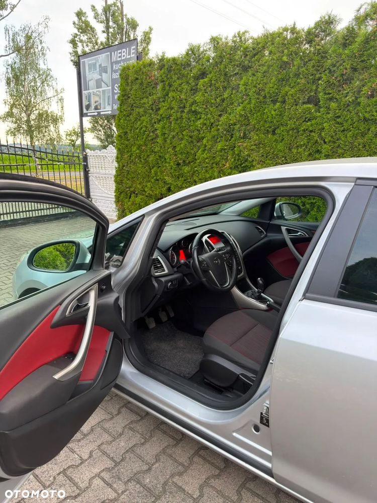 Opel Astra 1.6 - 12