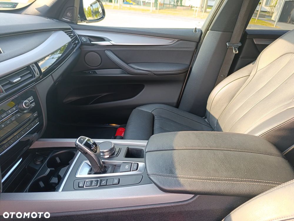 BMW X5 xDrive25d - 9