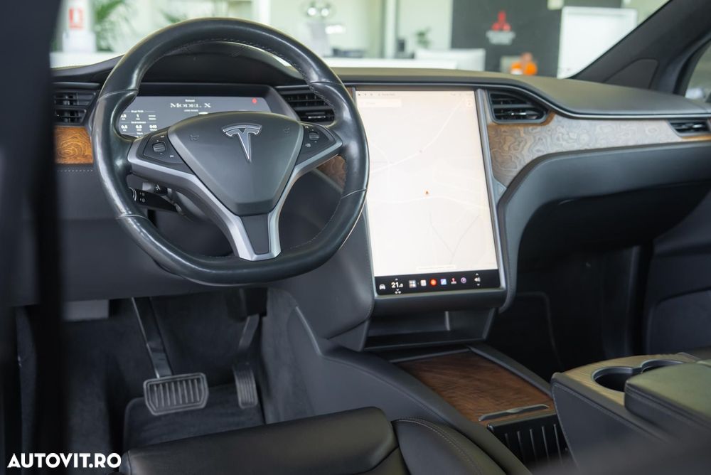 Tesla Model X Signature P90D Allradantrieb - 28