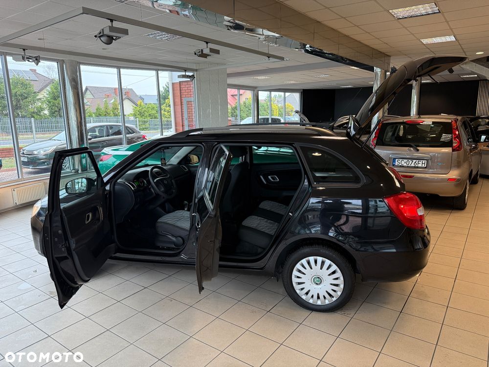 Skoda Fabia 1.6 16V Style - 22
