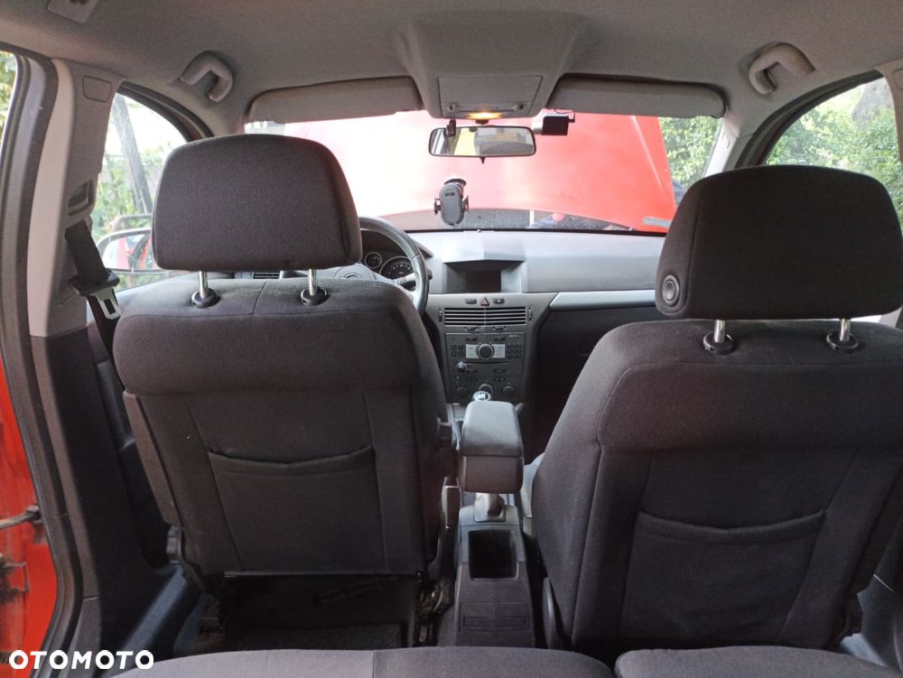 Opel Astra - 13