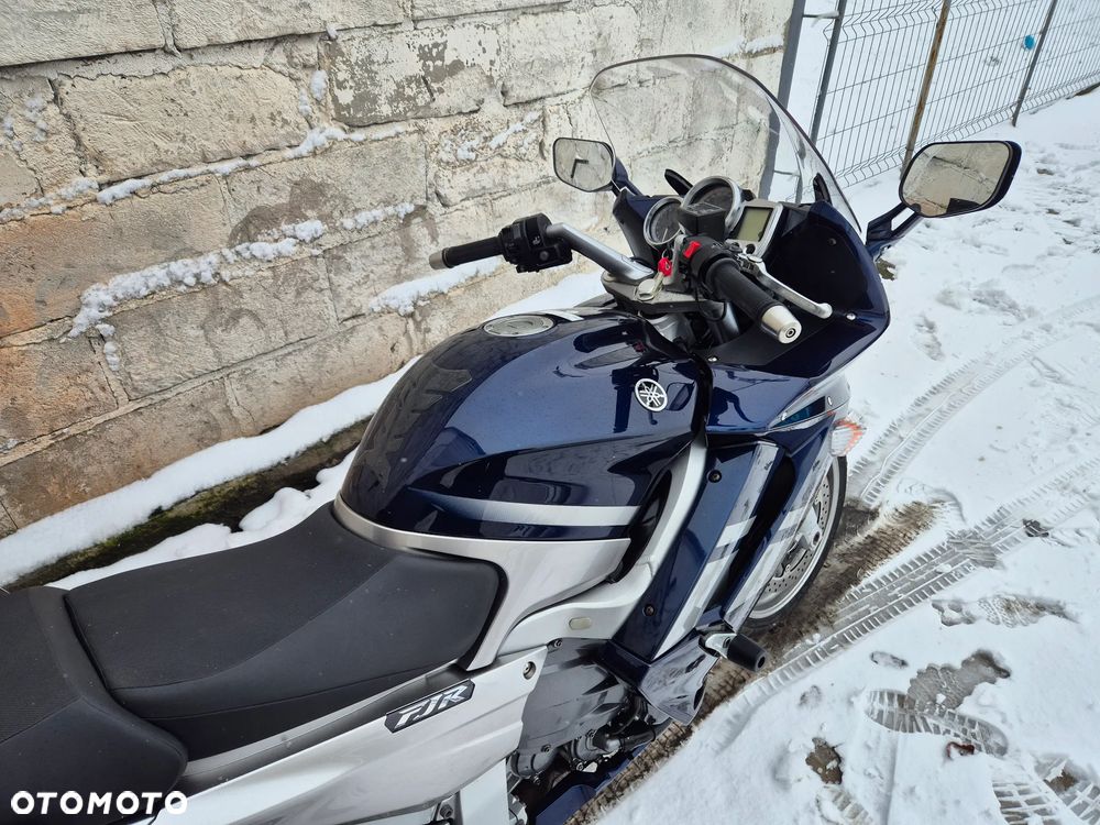 Yamaha FJR - 17