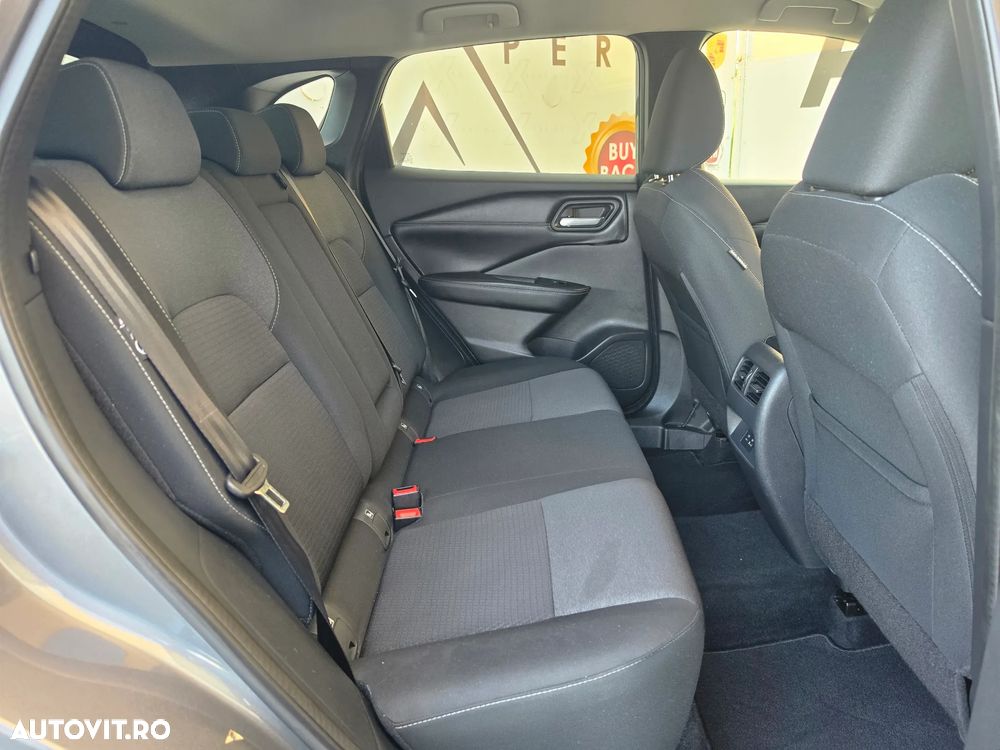 Nissan Qashqai - 11