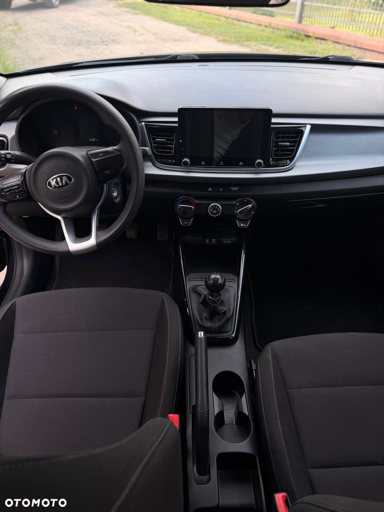 Kia Rio 1.2 Business Line Plus - 9